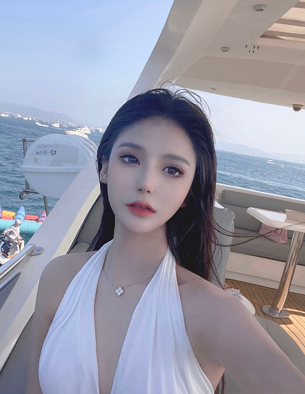 波士顿模特预约微信